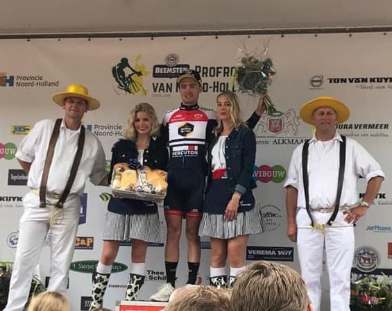 Pinksterweekend brengt succes voor De Jonge Renner