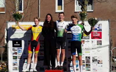 Jari Prins sprint naar winst