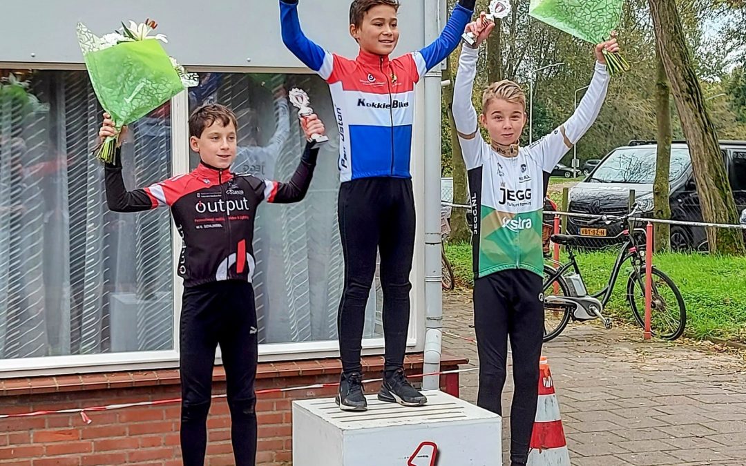 Finn Klaus met inhaalrace derde in Dordrecht
