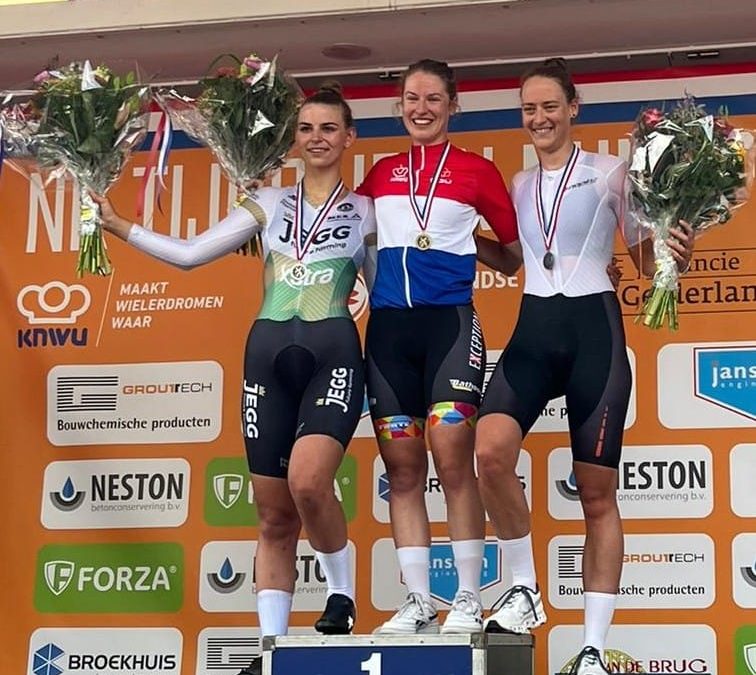 Juliët Eickhof zilver op NK tijdrijden