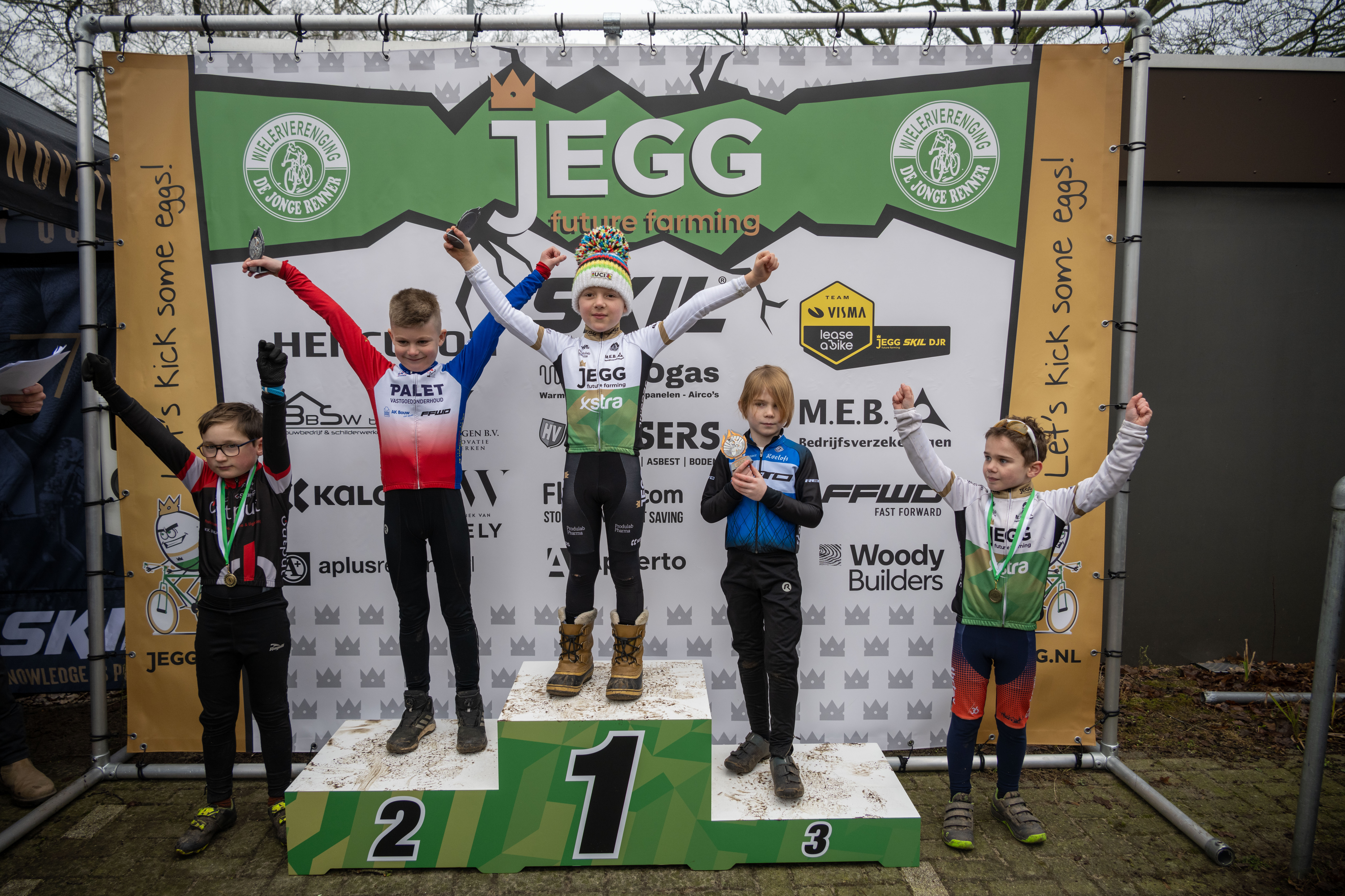 Morris van Miert wint JEGG-SKIL Warande Jeugdcross.