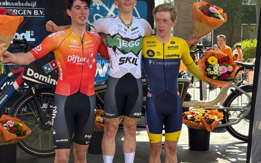 Stijn Vlieland wint Koningsdagronde van Oegstgeest en Winand Breuckers derde in Hakendover (B)