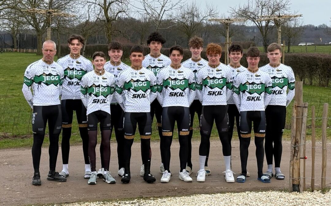 Winand Breuckers  vierde in Noville-les-Bois (B) en zware koers voor de junioren in Galder