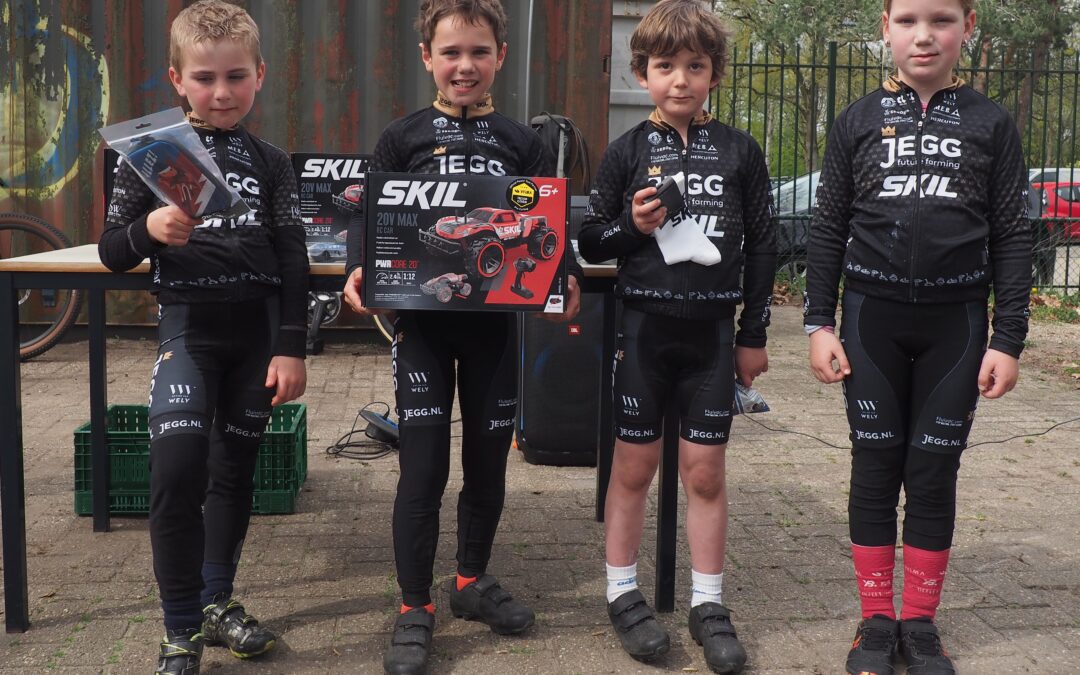 Ravi de Nooyer, Mees Broeken en Ethan Janssen clubkampioenen